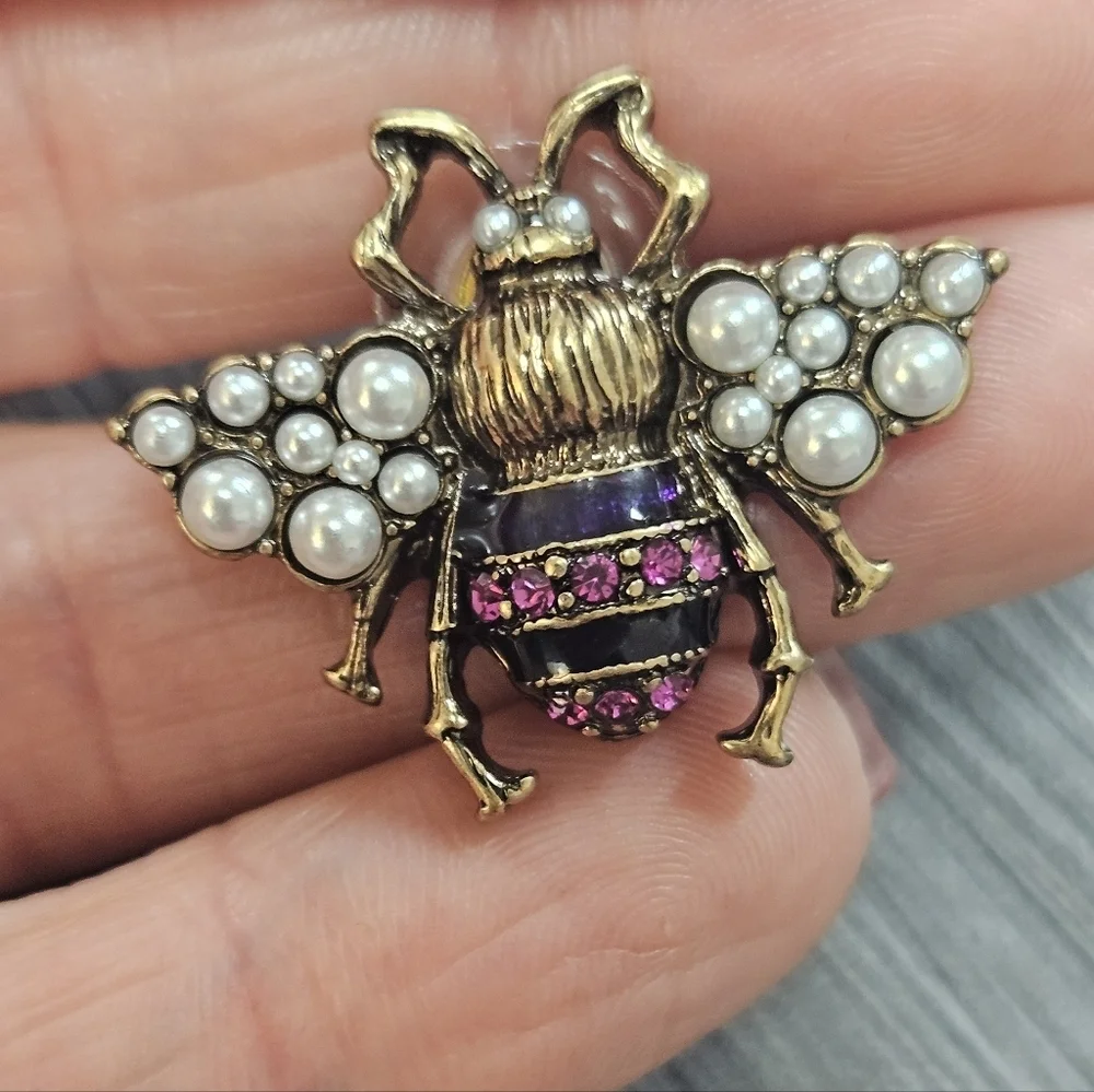 NEW Pearl Enamel Bee Earrings | Pin Vintage Style | Large